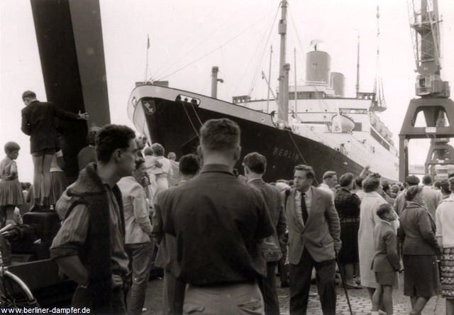 1968 ca Berlin mit Menschen