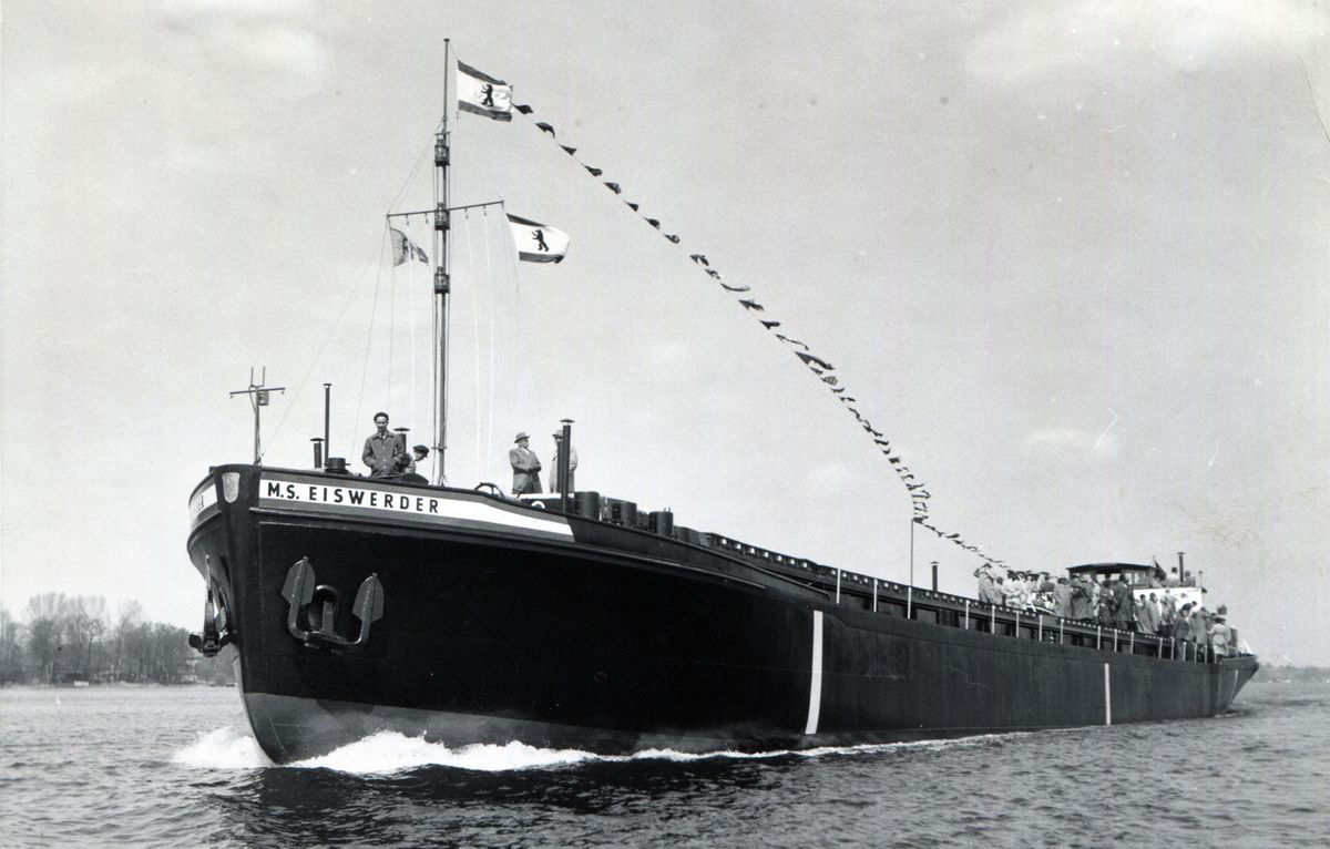 1954-04-29 MS Eiswerder der Lange Werft klein